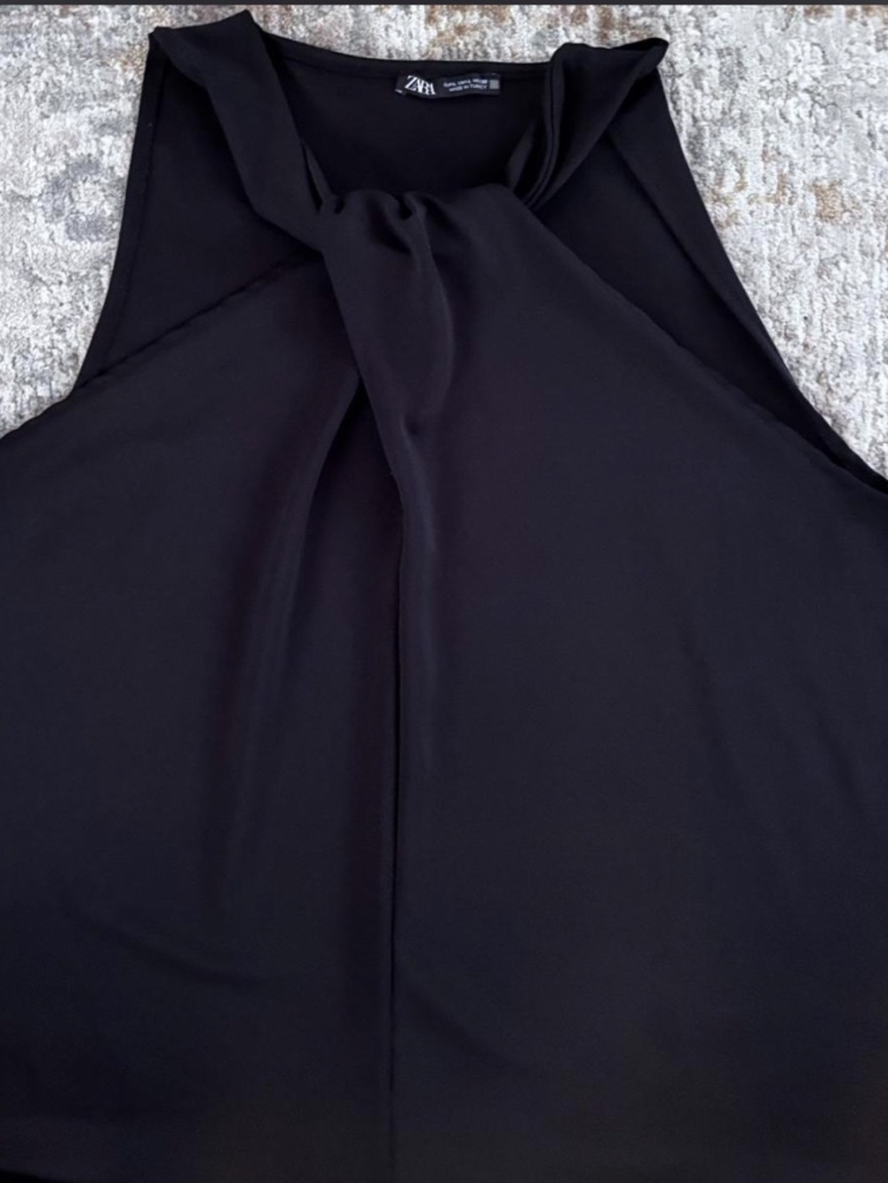 Black Sleeveless Cami